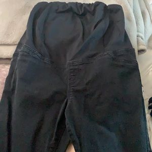 Maternity skinny jeans